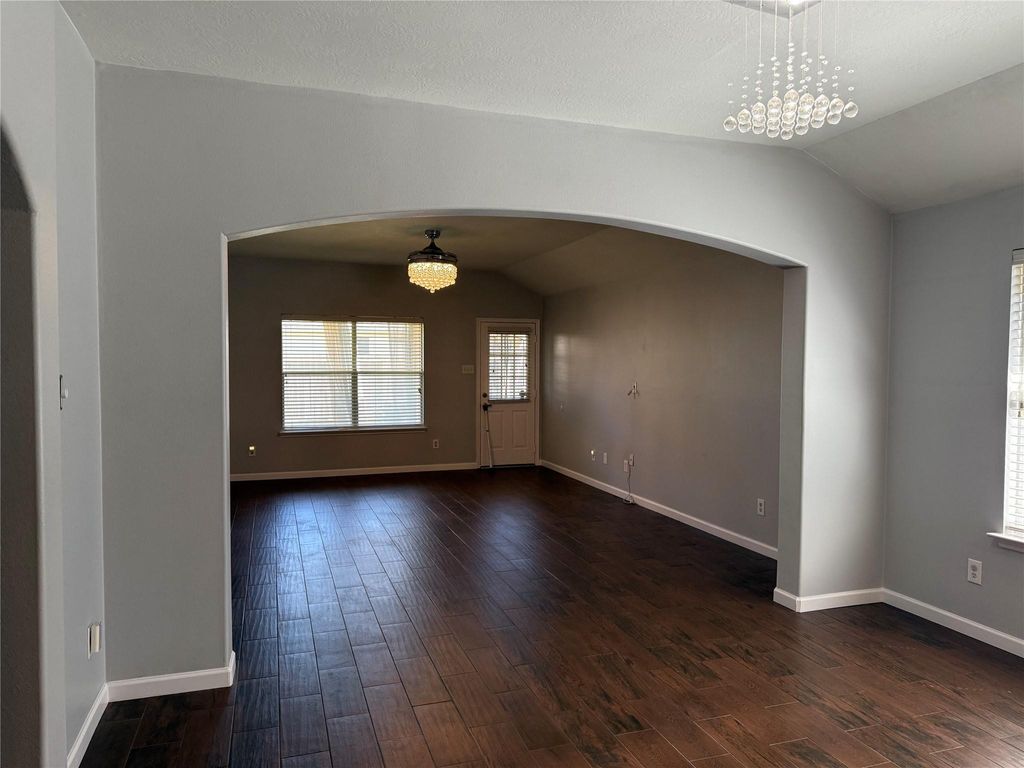 Photo of 15327 Summerlyn Point Lane, Houston, TX 77053 (MLS # 59964500)