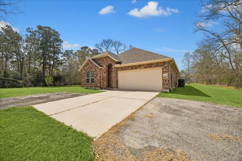 Tiny photo for 22400 Pineridge Drive, Porter, TX 77365 (MLS # 34656633)