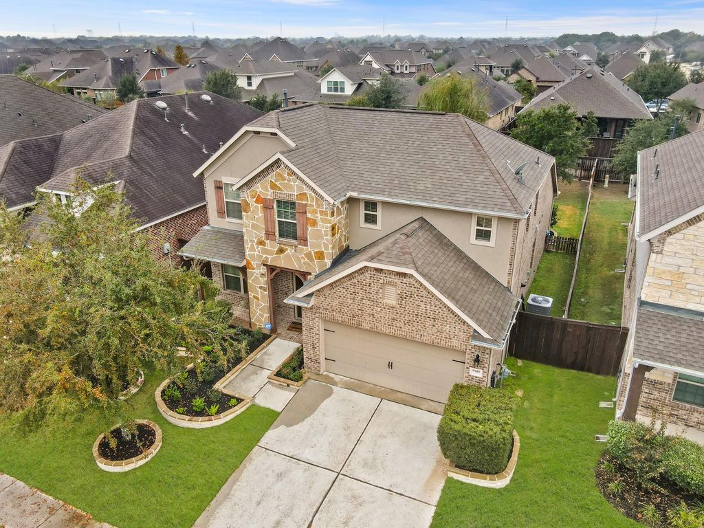 Photo of 6410 Wolf Run Drive, Katy, TX 77493 (MLS # 25233955)