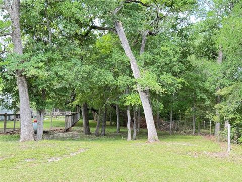 Photo of 879 Christmas Road, Brenham, TX 77833 (MLS # 89004560)