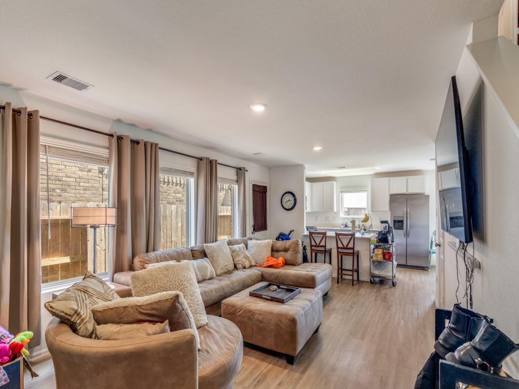 938 Mockingbird Passage Drive