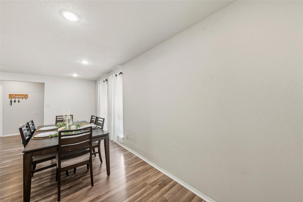 Photo of 14854 Shottery Drive, Houston, TX 77015 (MLS # 21733663)