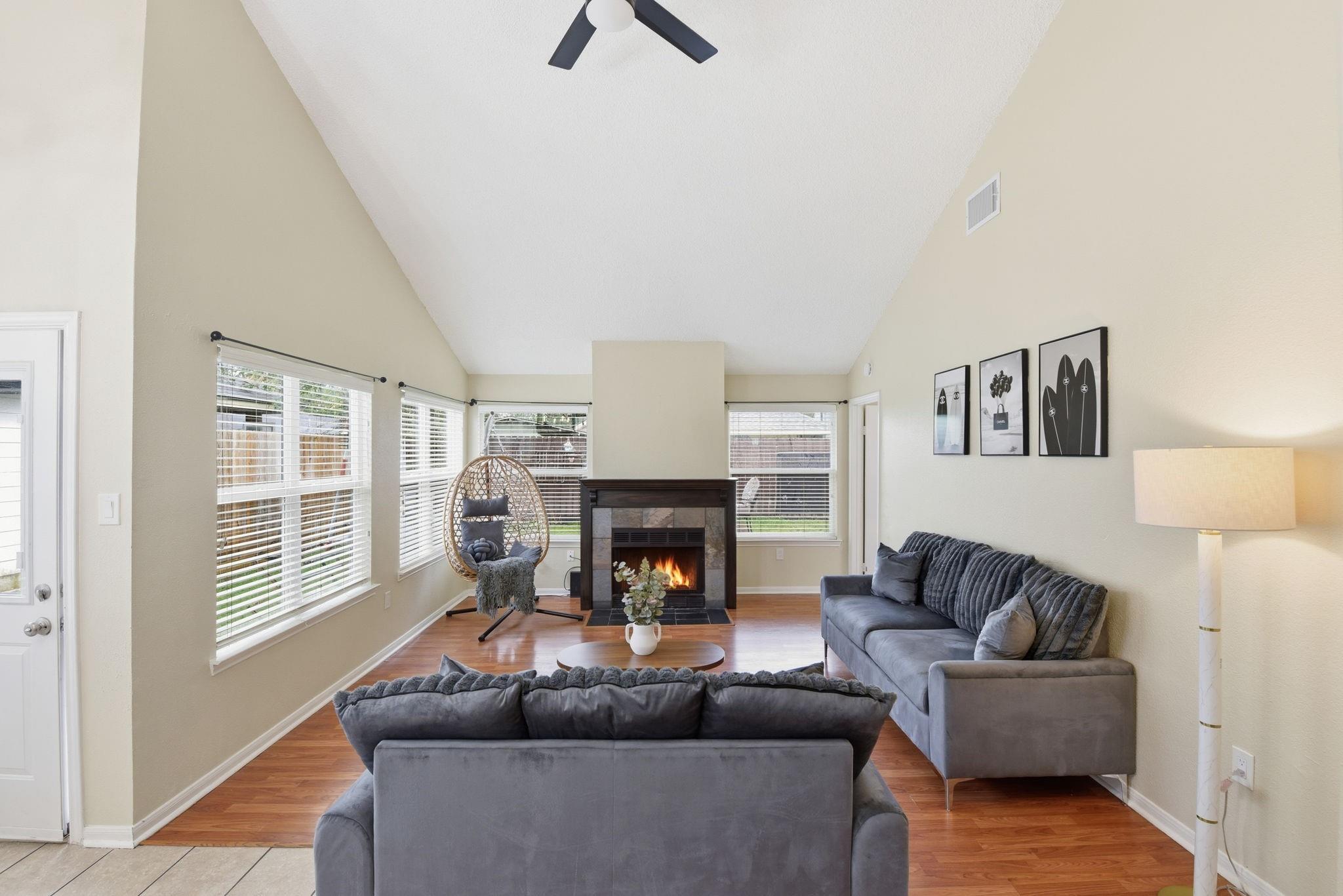 1131 Somercotes Ln