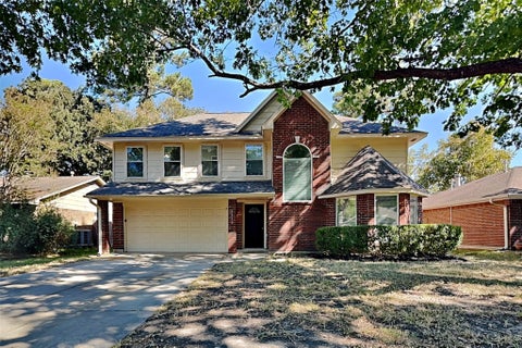 Photo of 2519 Clear Ridge Drive, Houston, TX 77339 (MLS # 77057900)