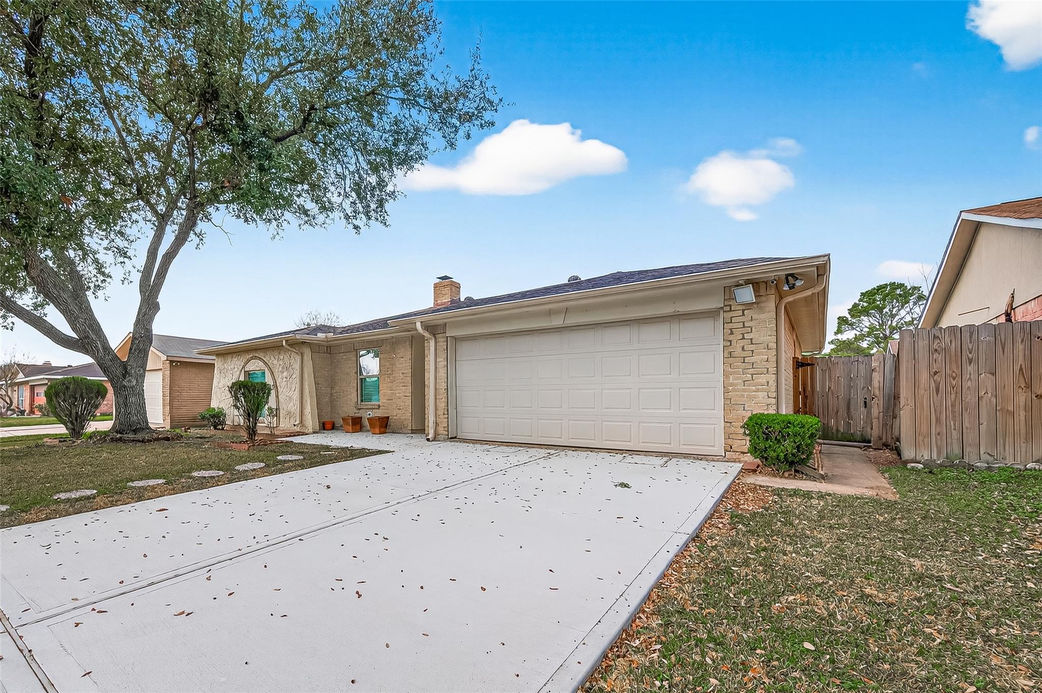 10006 Towne Tower Lane