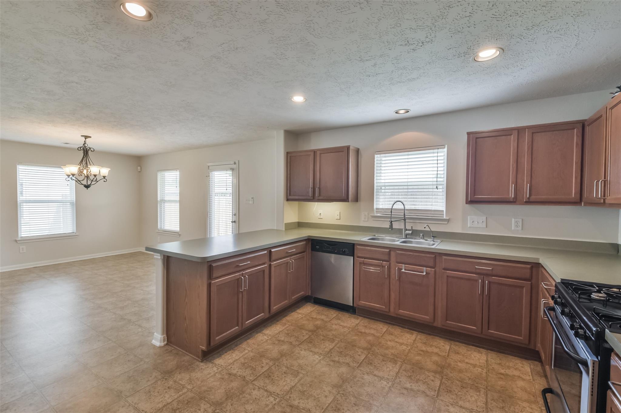 Cypress, Texas 77433, United States, 3 Bedrooms Bedrooms, ,3 BathroomsBathrooms,Residential,Active,210898