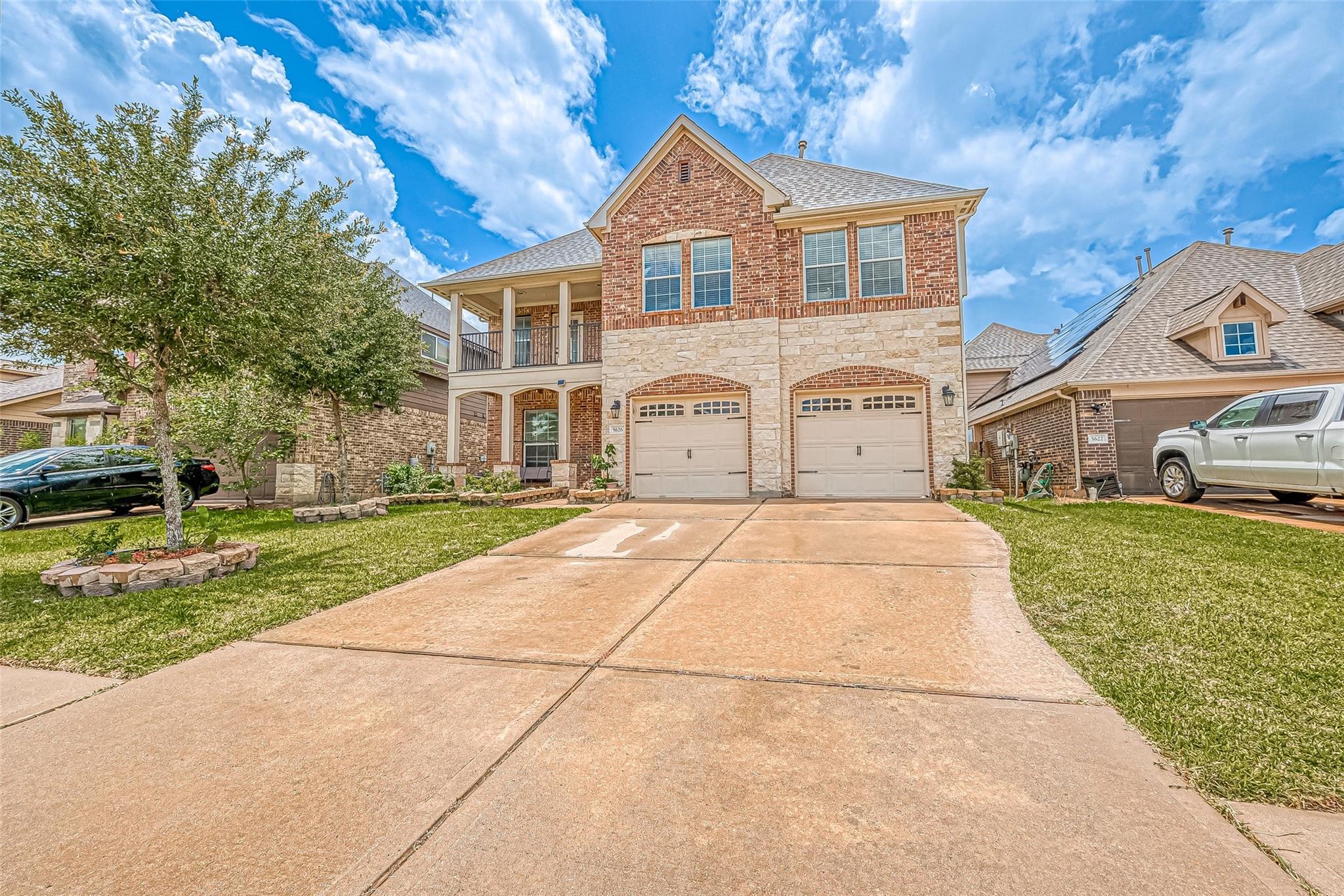5626 Jay Thrush Drive