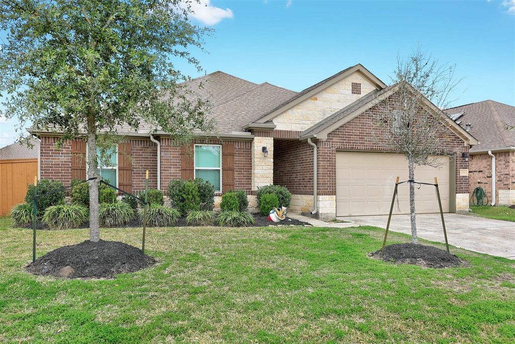 Photo of 12506 Cumberland Drive, Texas City, TX 77568 (MLS # 98741630)