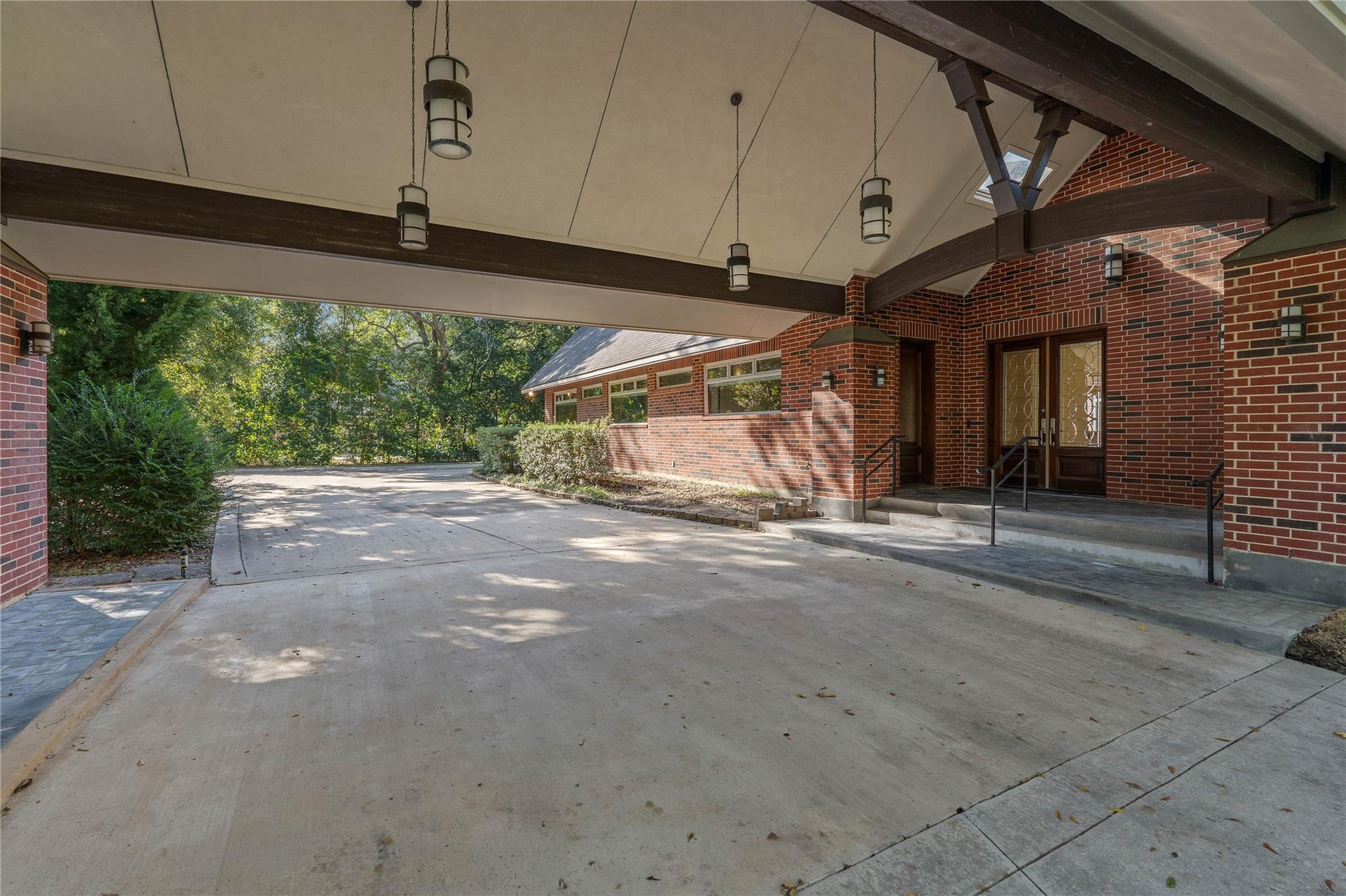 16621 Hereford Drive