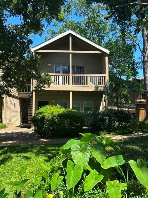 Photo of 2100 Tanglewilde Street #512, Houston, TX 77063 (MLS # 46967534)