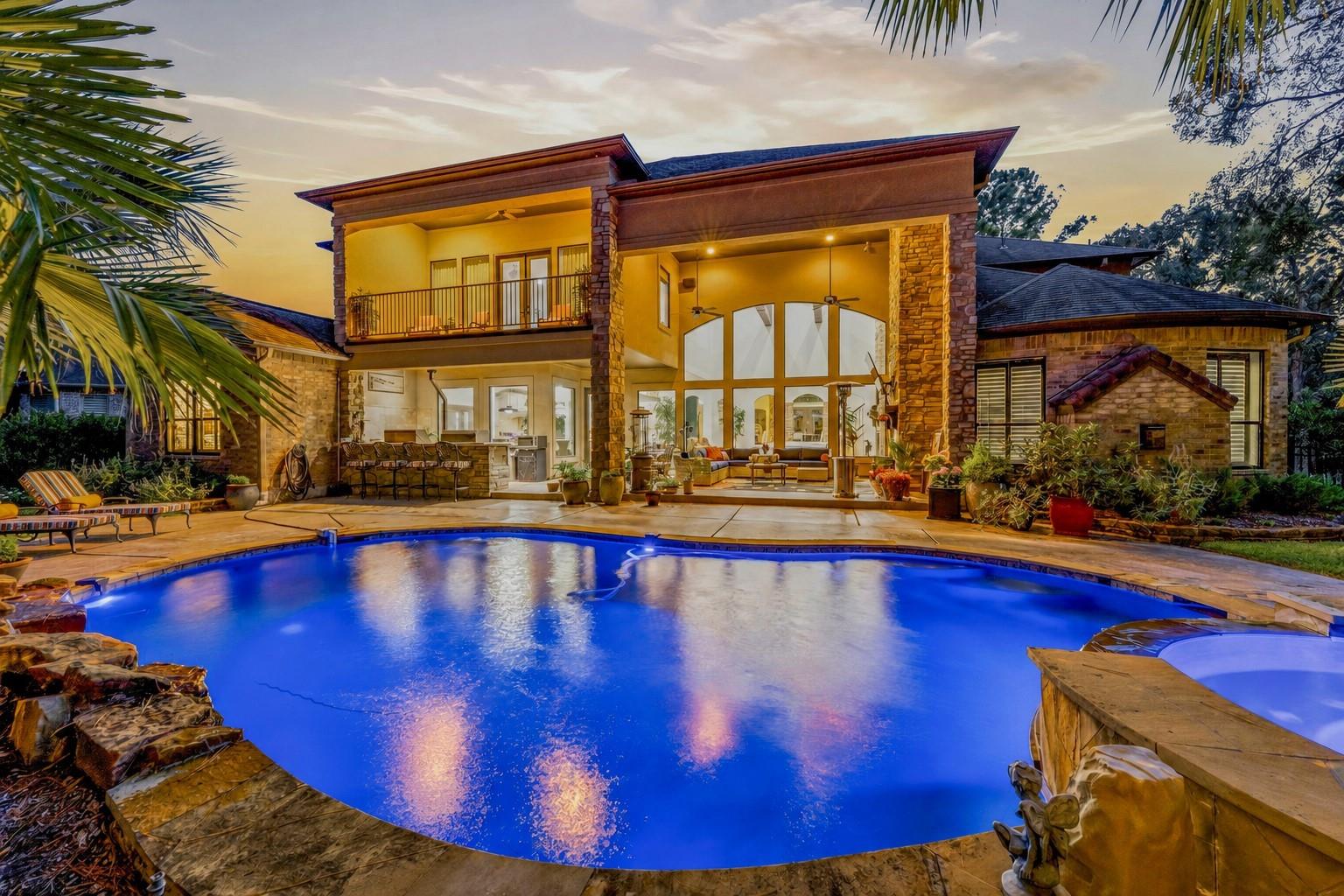 28102 Emerald Oaks