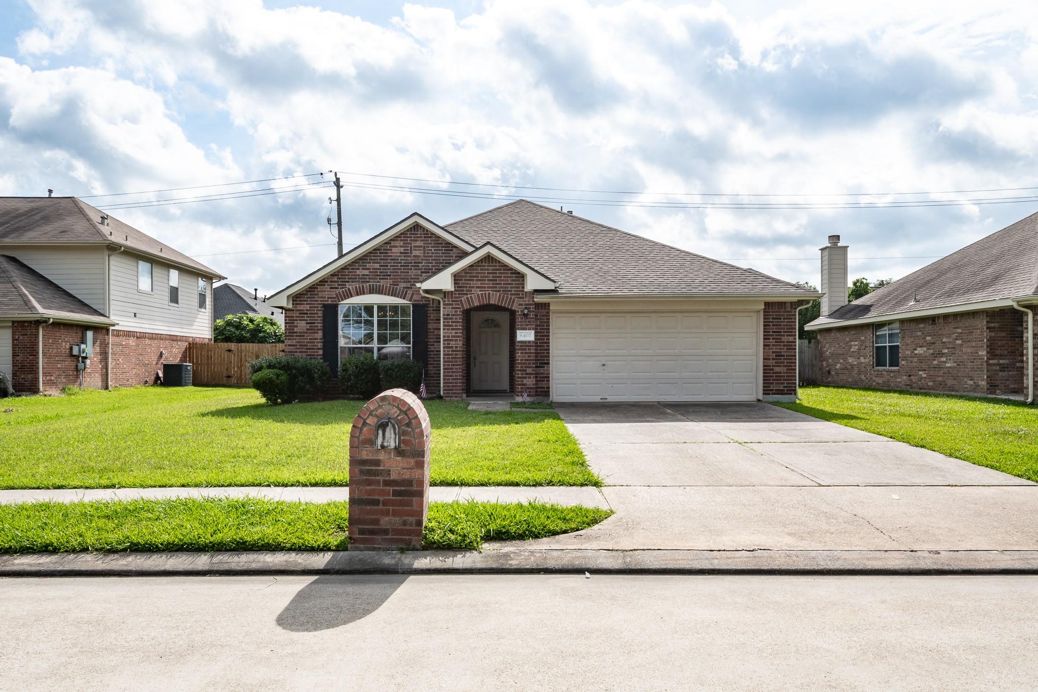 8402 Coleus Lane