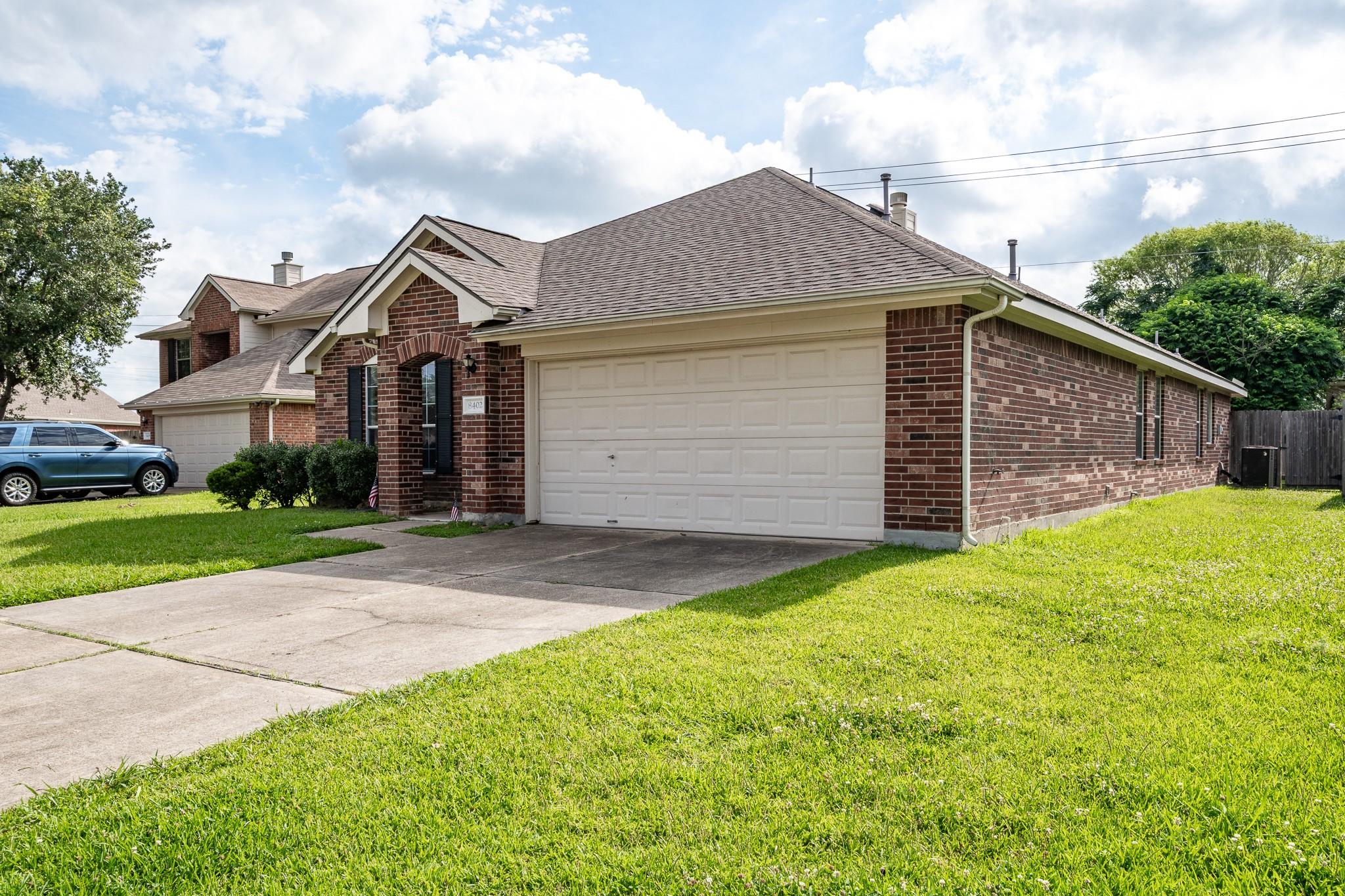 8402 Coleus Lane