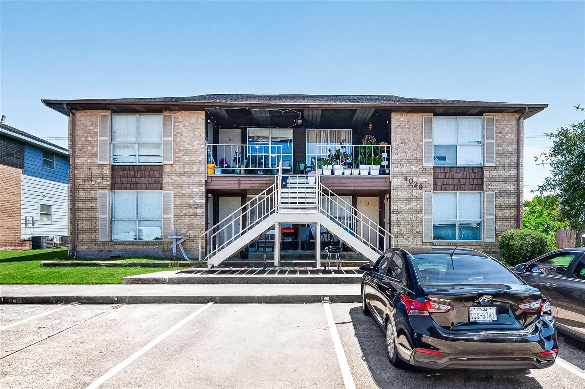 4029 Briar Hollow Drive