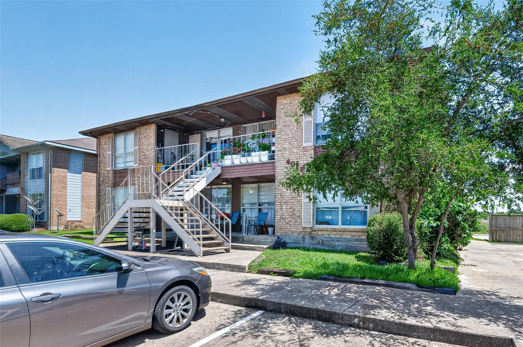 4029 Briar Hollow Drive