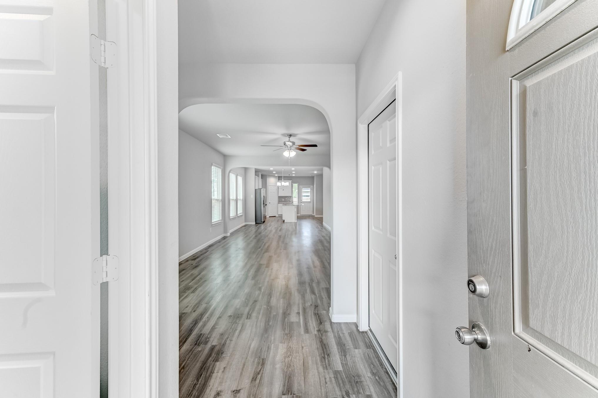 27085 Kestrel Trail