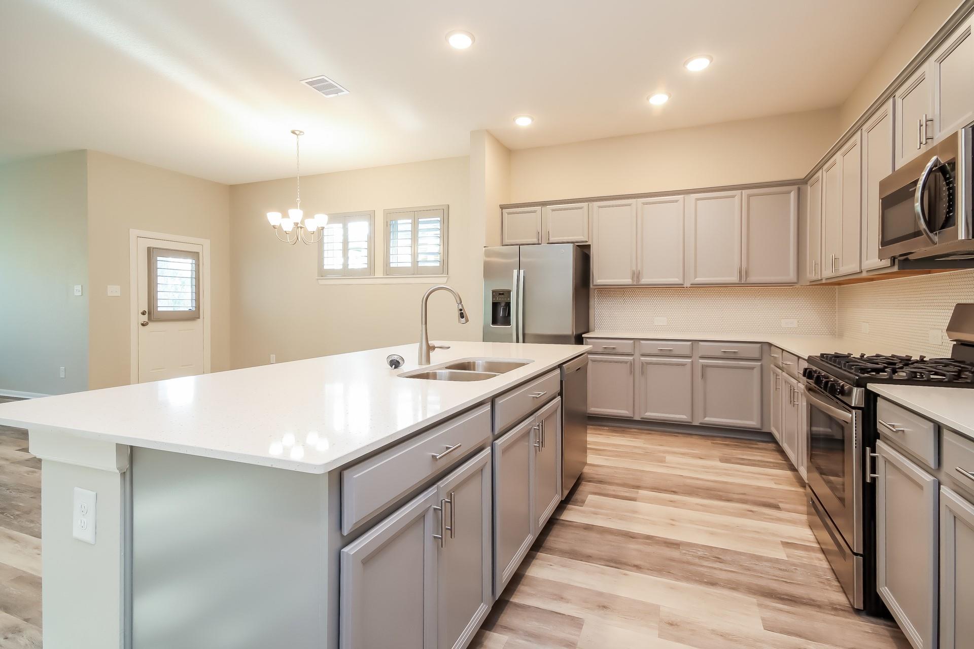142 Scarlet Maple Court