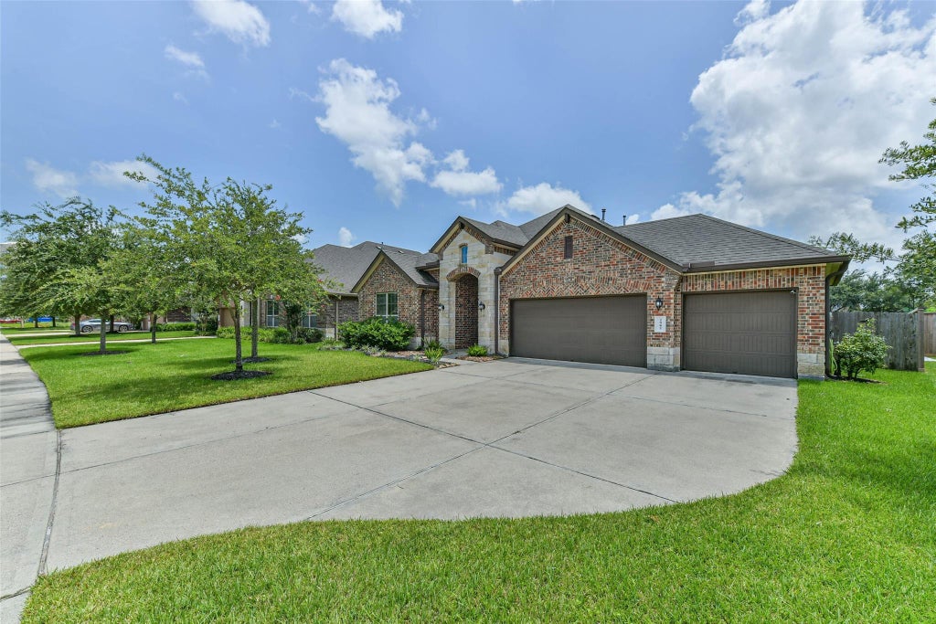 Photo of 2982 Austin Breeze Lane, League City, TX 77573 (MLS # 13657136)