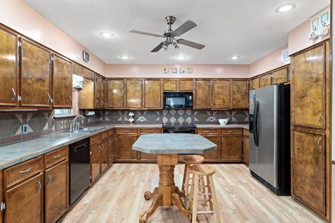 Tiny photo for 203 Magnolia Trail, Silsbee, TX 77656 (MLS # 13608326)