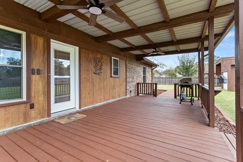 Tiny photo for 203 Magnolia Trail, Silsbee, TX 77656 (MLS # 13608326)