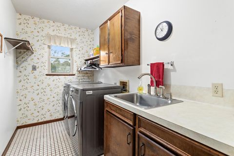 Tiny photo for 203 Magnolia Trail, Silsbee, TX 77656 (MLS # 13608326)