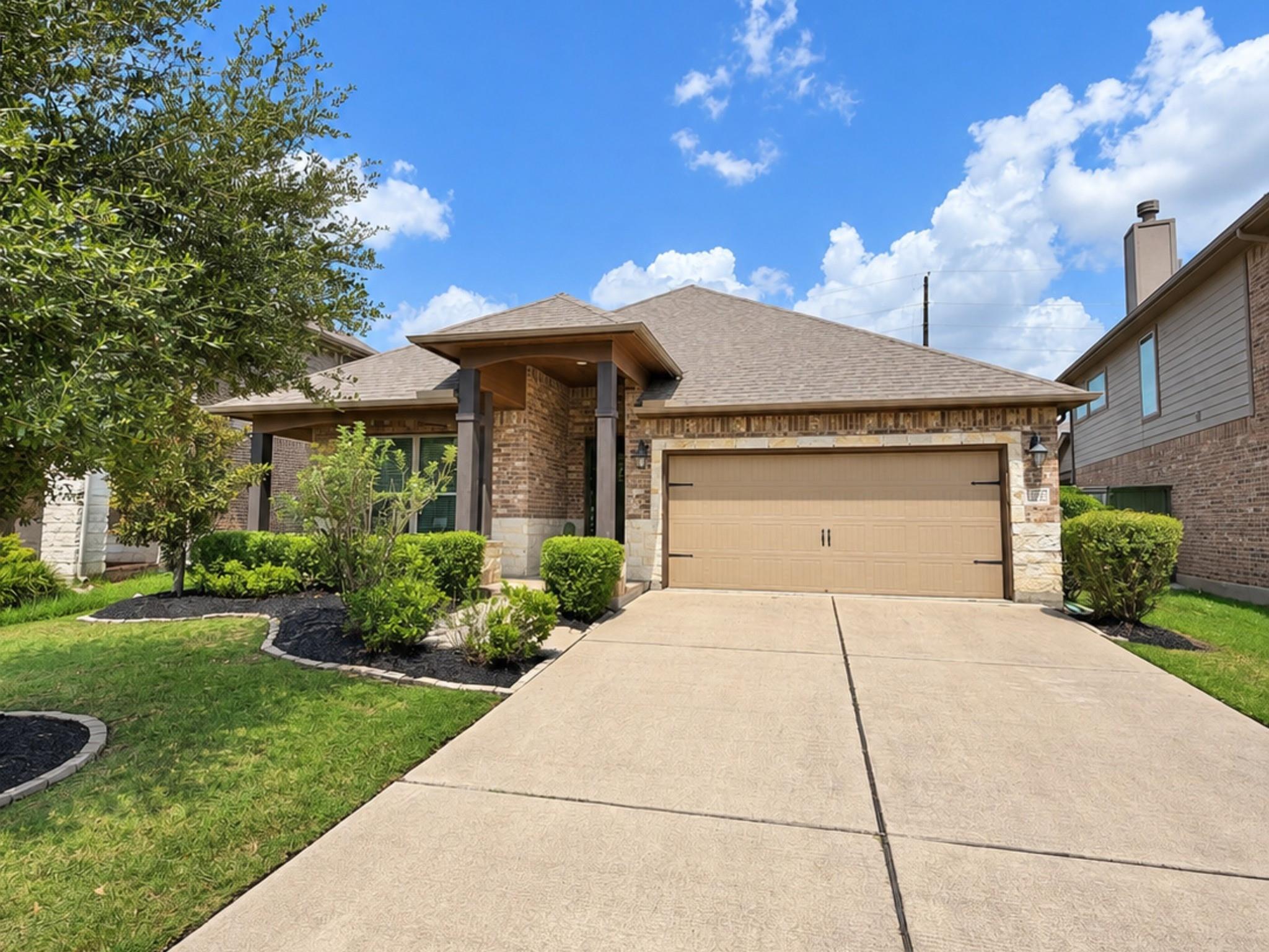 1122 Orange Dawn Drive