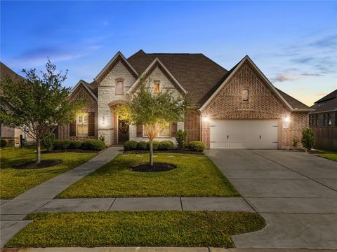Photo of 1713 Waterlilly River Lane, League City, TX 77573 (MLS # 30486901)