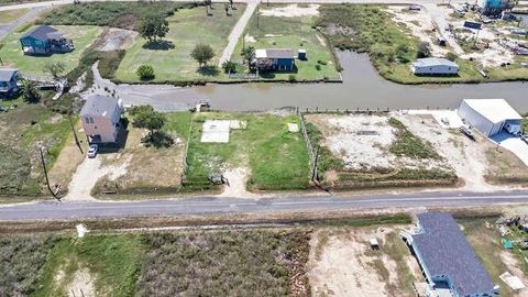 Photo of 1241 N Loop Road, Crystal Beach, TX 77650 (MLS # 77968559)