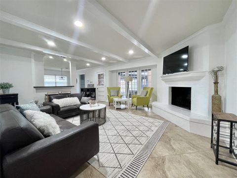 Photo of 6210 Queensloch Drive, Houston, TX 77096 (MLS # 41755226)