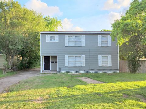 Photo of 1106 2nd Avenue N, Texas City, TX 77590 (MLS # 17012612)