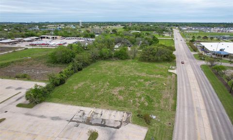 502 W Cedar Bayou Lynchburg Road Baytown TX 77521