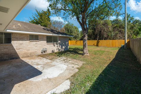 Tiny photo for 10126 Pine Moss Drive, Houston, TX 77040 (MLS # 63100915)