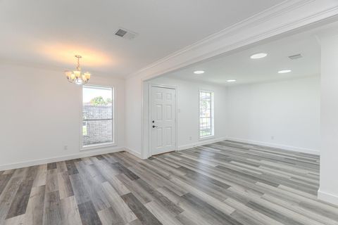 Tiny photo for 10126 Pine Moss Drive, Houston, TX 77040 (MLS # 63100915)