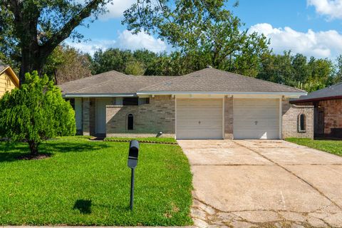 Tiny photo for 10126 Pine Moss Drive, Houston, TX 77040 (MLS # 63100915)