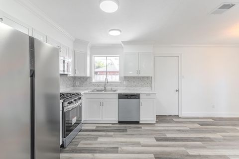 Tiny photo for 10126 Pine Moss Drive, Houston, TX 77040 (MLS # 63100915)