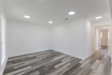 Tiny photo for 10126 Pine Moss Drive, Houston, TX 77040 (MLS # 63100915)