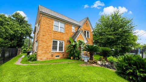 Photo of 5121 Polk Street, Houston, TX 77023 (MLS # 23022835)