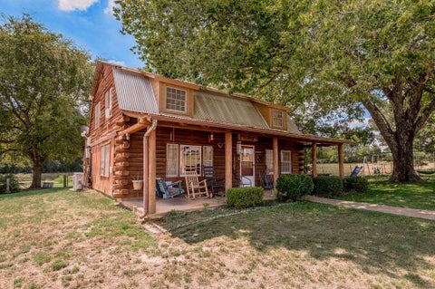 Photo of 514 County Road 1835, Crockett, TX 75835 (MLS # 41222816)
