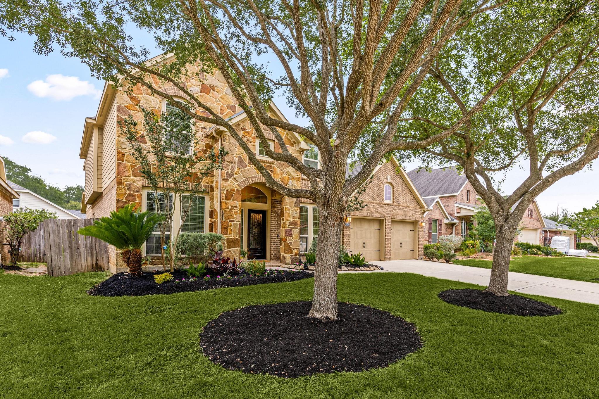 28014 Canyon Wren Drive