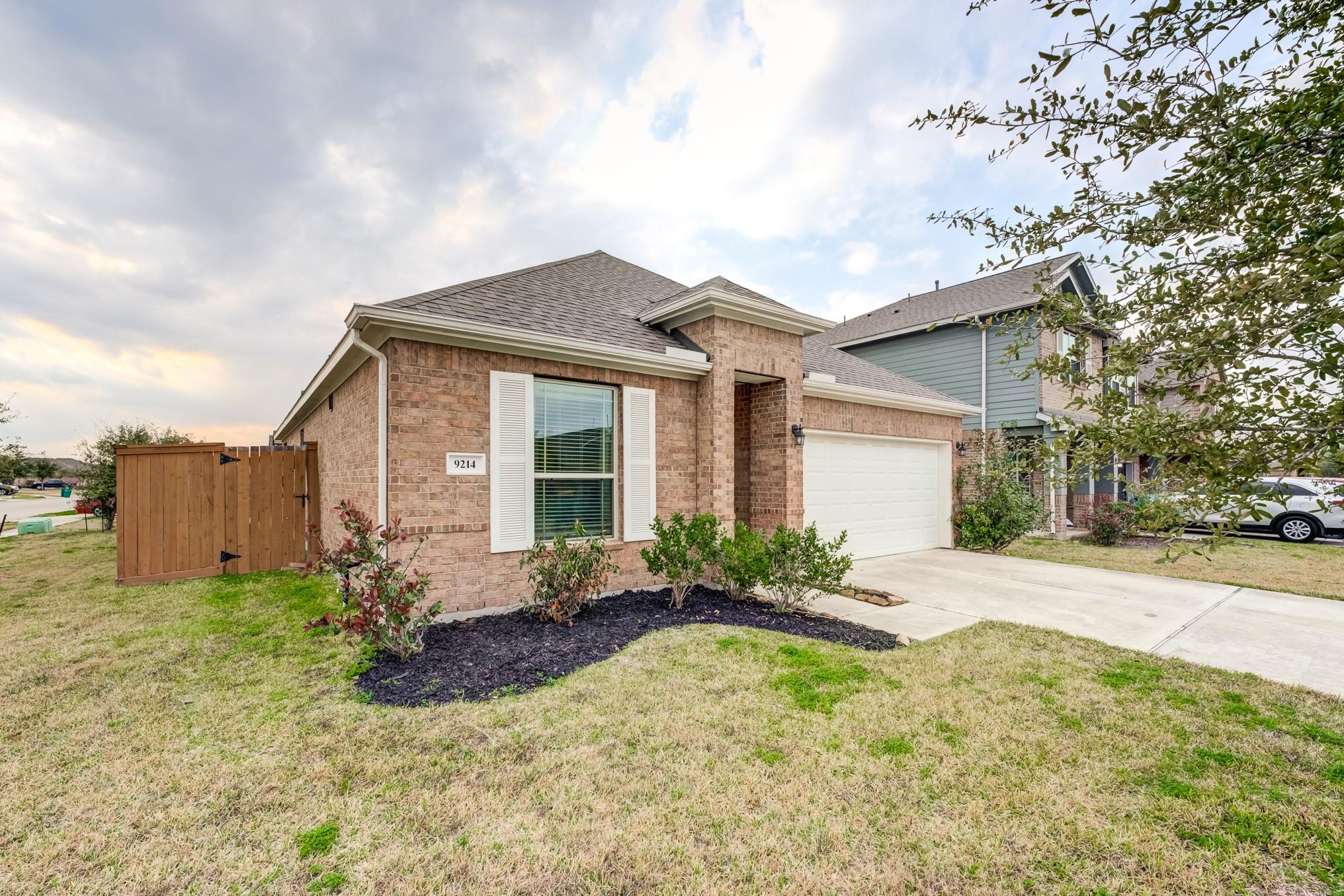 9214 Penfield Drive