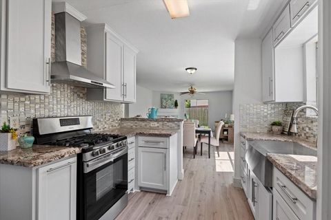 Photo of 8702 Cold Lake Drive, Houston, TX 77088 (MLS # 93430569)