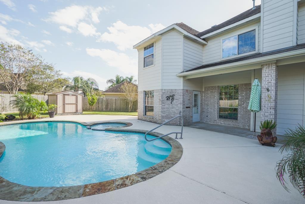 2621 Drift Wood Lane