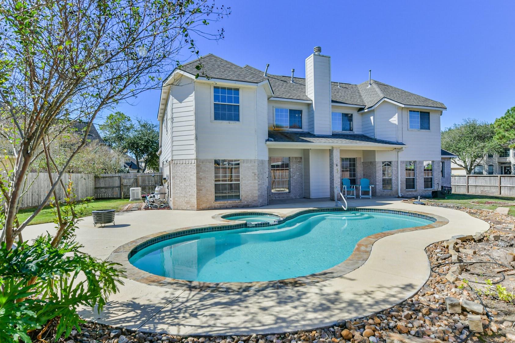 2621 Drift Wood Lane