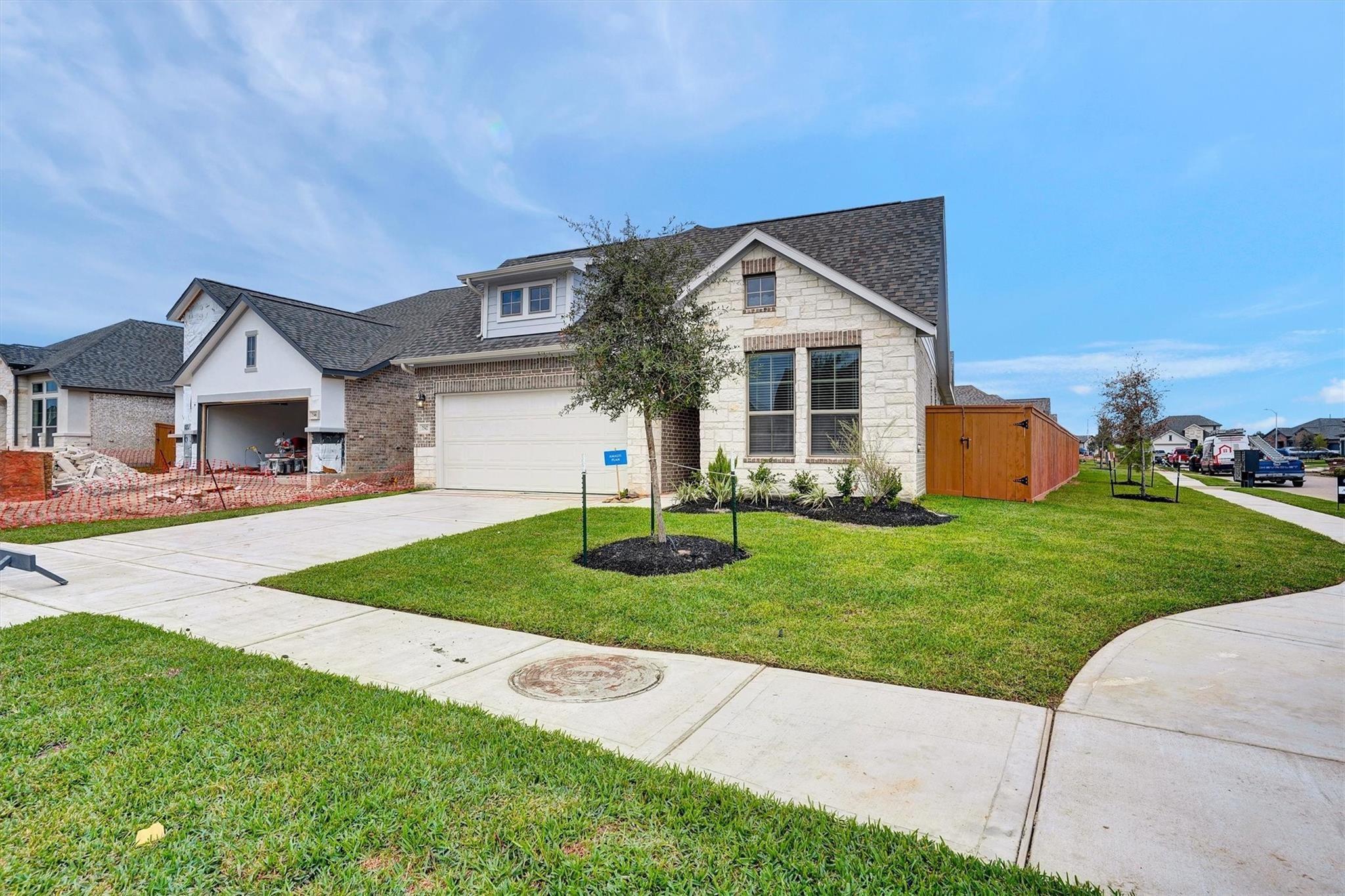 7542 Coral Lake Drive