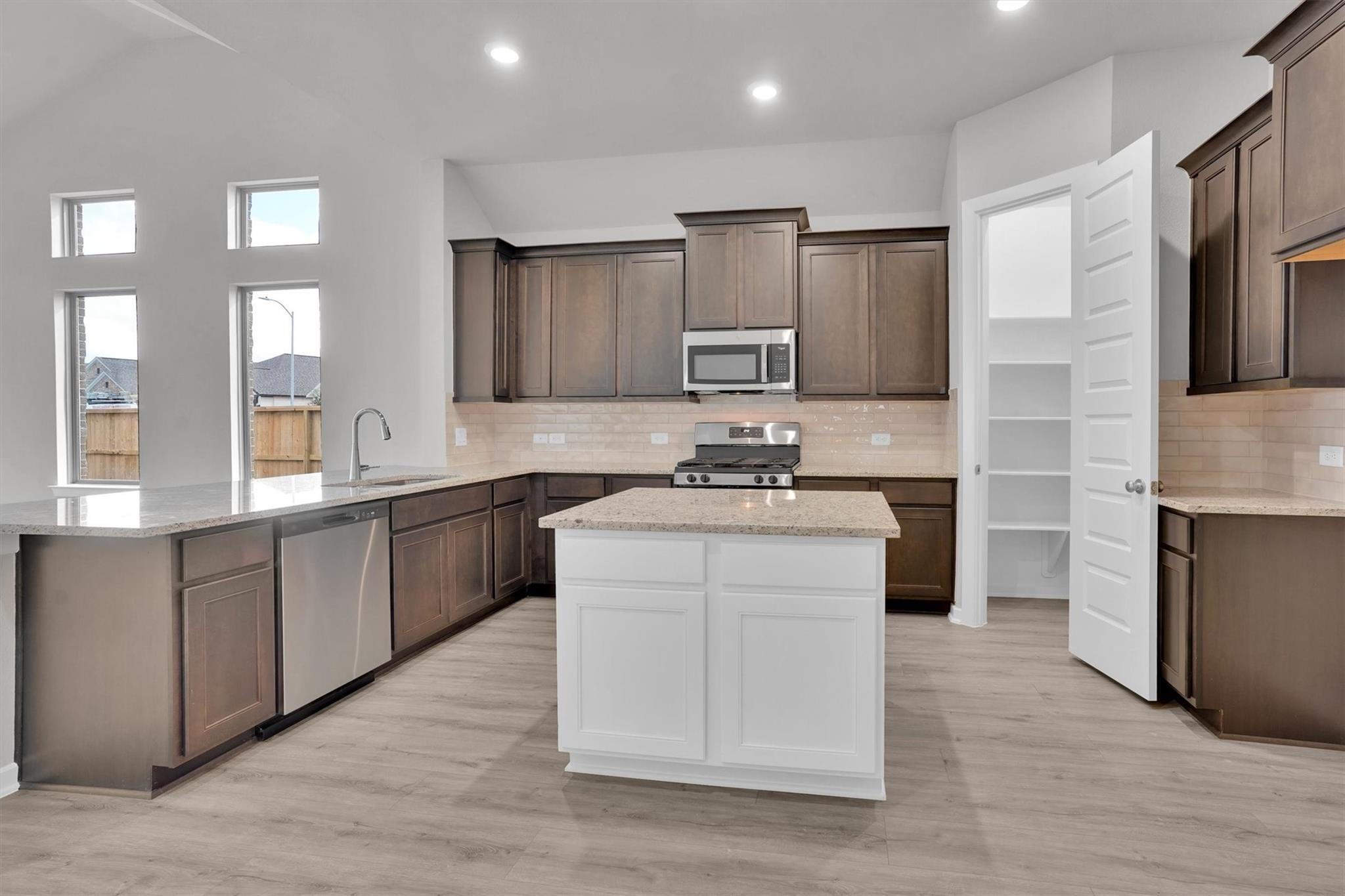 7542 Coral Lake Drive