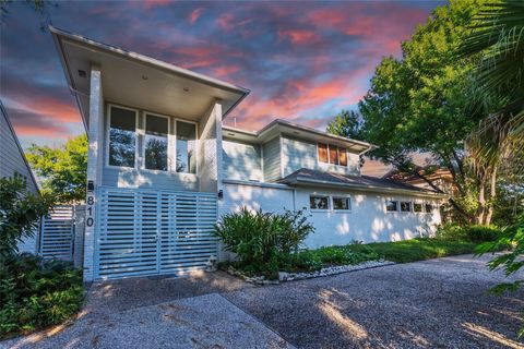 Photo of 810 Ivy Wall Drive, Houston, TX 77079 (MLS # 42995532)