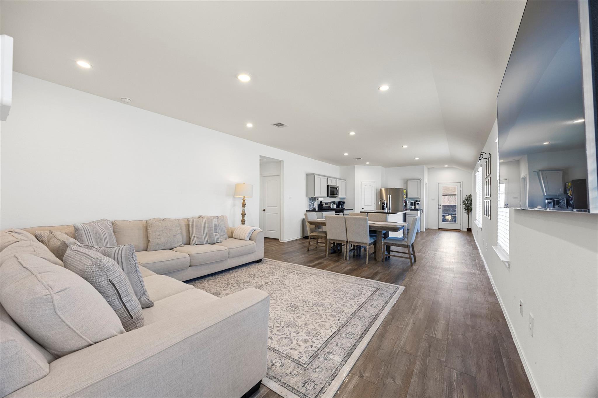 5455 Desert Glen Dr