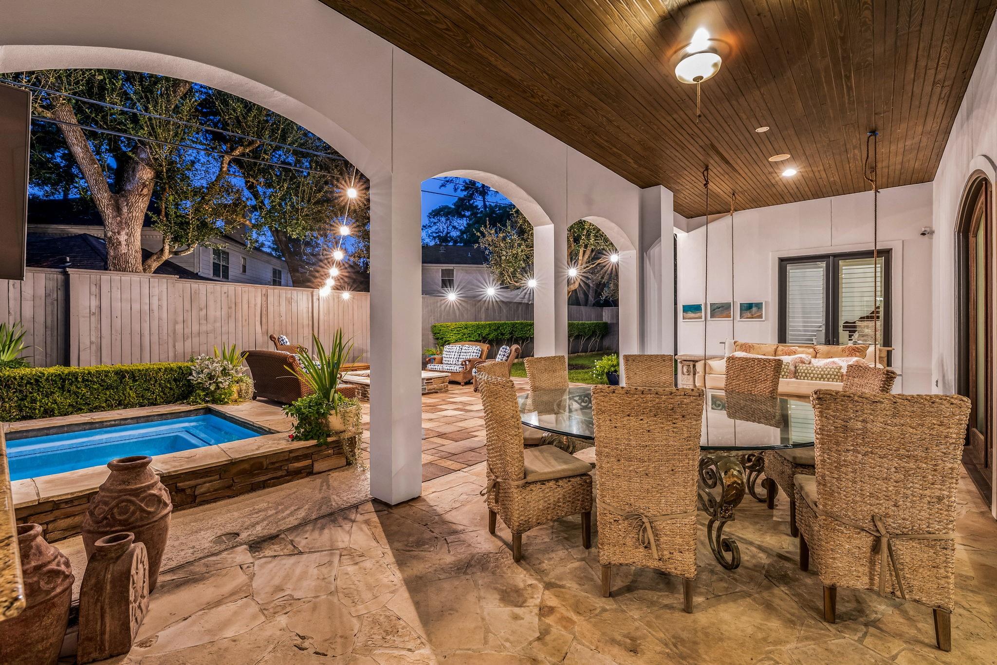 21 Carolane Trail