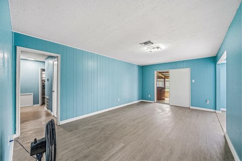 Tiny photo for 10606 Kirkdale Drive, Houston, TX 77089 (MLS # 10240359)