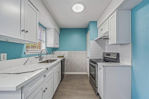 Tiny photo for 10606 Kirkdale Drive, Houston, TX 77089 (MLS # 10240359)